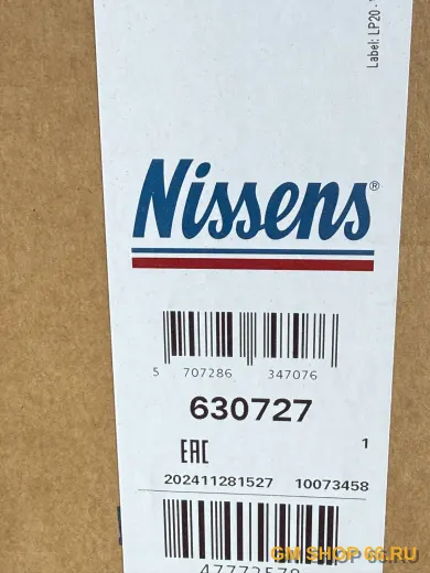 Радиатор охлаждения двигателя Nissens 630727 для Opel Astra J — фото 2 из 4