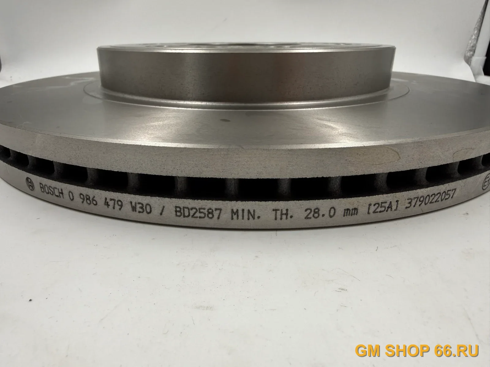 Диск тормозной передний Bosch 0986479W30 для Cadillac Escalade/Chevrolet Tahoe — фото 4 из 4