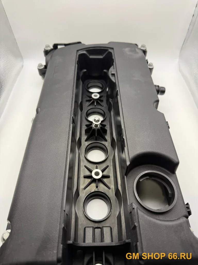 Крышка клапанная ГБЦ GM 55564395, General Motors для Opel Astra H/Astra J/Zafira B; Chevrolet Cruze/Aveo T300 — фото 1 из 3