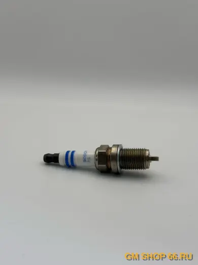 Свеча зажигания Bosch 0242240707 для Opel Astra J/Astra J GTC/Mokka/Meriva B/Zafira C — фото 2 из 4
