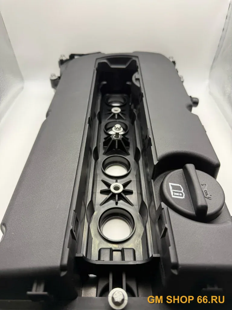 Крышка клапанная ГБЦ GM 96889998, General Motors для Chevrolet Cruze F16D4, F18D4 — фото 1 из 3