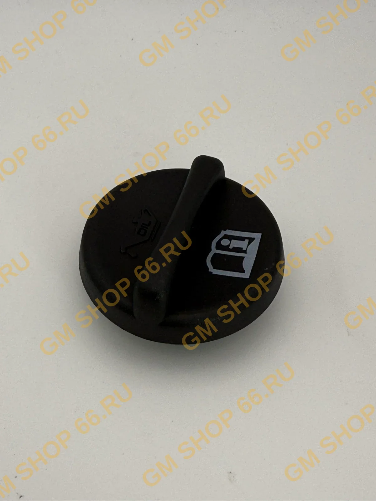 Крышка маслозаливной горловины GM 55566555, Система смазки, General Motors для Opel Astra H/Astra J/Insignia; Chevrolet Cruze/Aveo T300/Orlando — фото 1 из 2