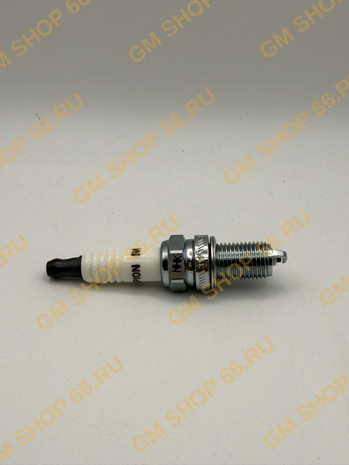 Свеча зажигания GM 96464000, General Motors для Chevrolet Aveo T250/Spark M300 — фото 1 из 3