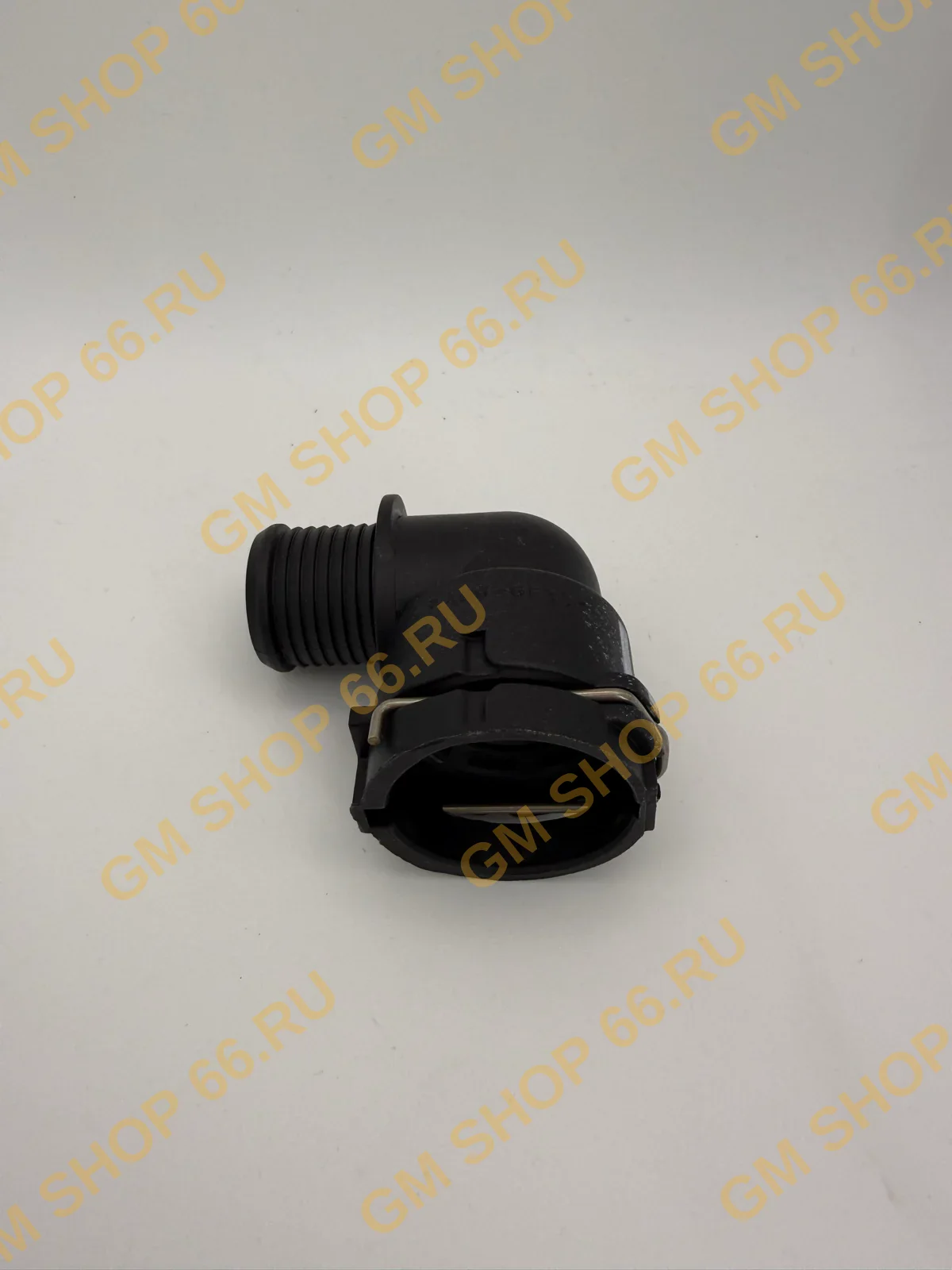 Фитинг впускной трубки отопителя GM 95089364, Патрубки и шланги системы охлаждения, General Motors для Opel Mokka — фото 1 из 2