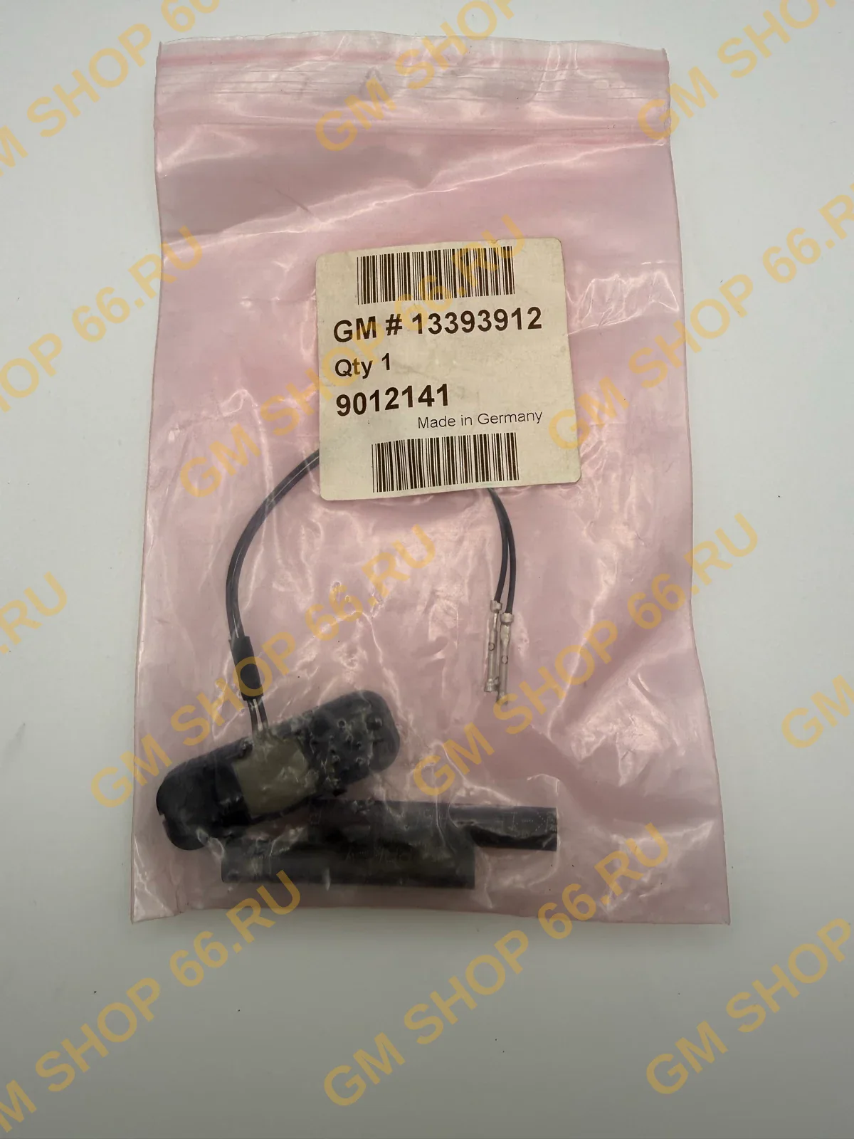 Кнопка открывания багажника GM 13393912, Выключатель двери (концевик), General Motors для Chevrolet Cruze/Opel Insignia — фото 1 из 2