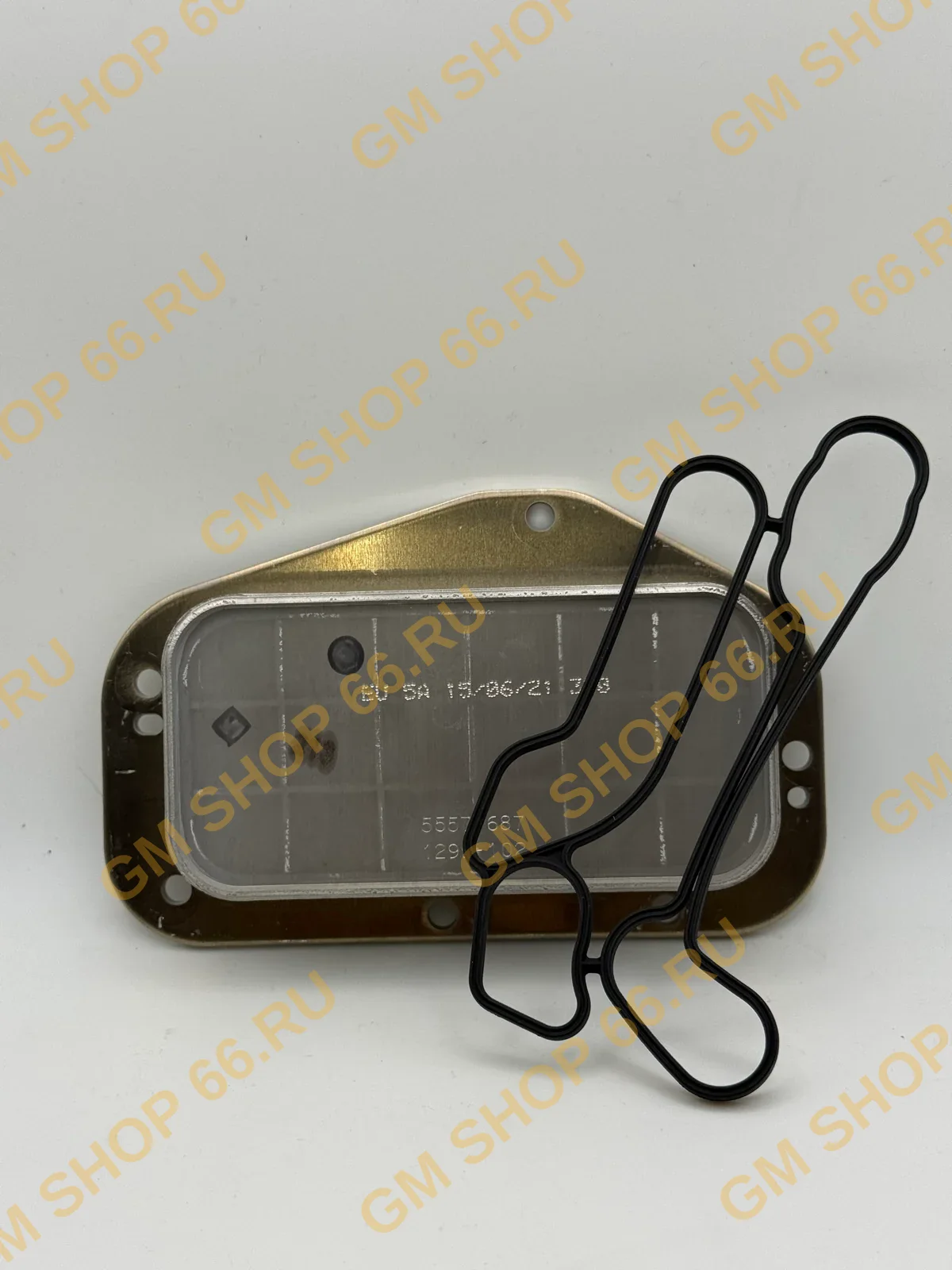 Радиатор маслоохладителя GM 55355603, General Motors для Opel Astra H/Astra J/Zafira B; Chevrolet Cruze/Aveo T300/Orlando — фото 1 из 2