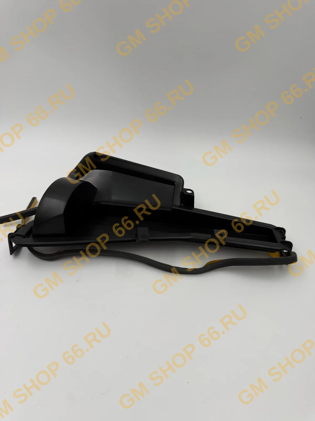 Крышка салонного фильтра GM 93181047, Кондиционер и комплектующие, General Motors для Opel Astra G/Astra H/Zafira A — фото 1 из 3