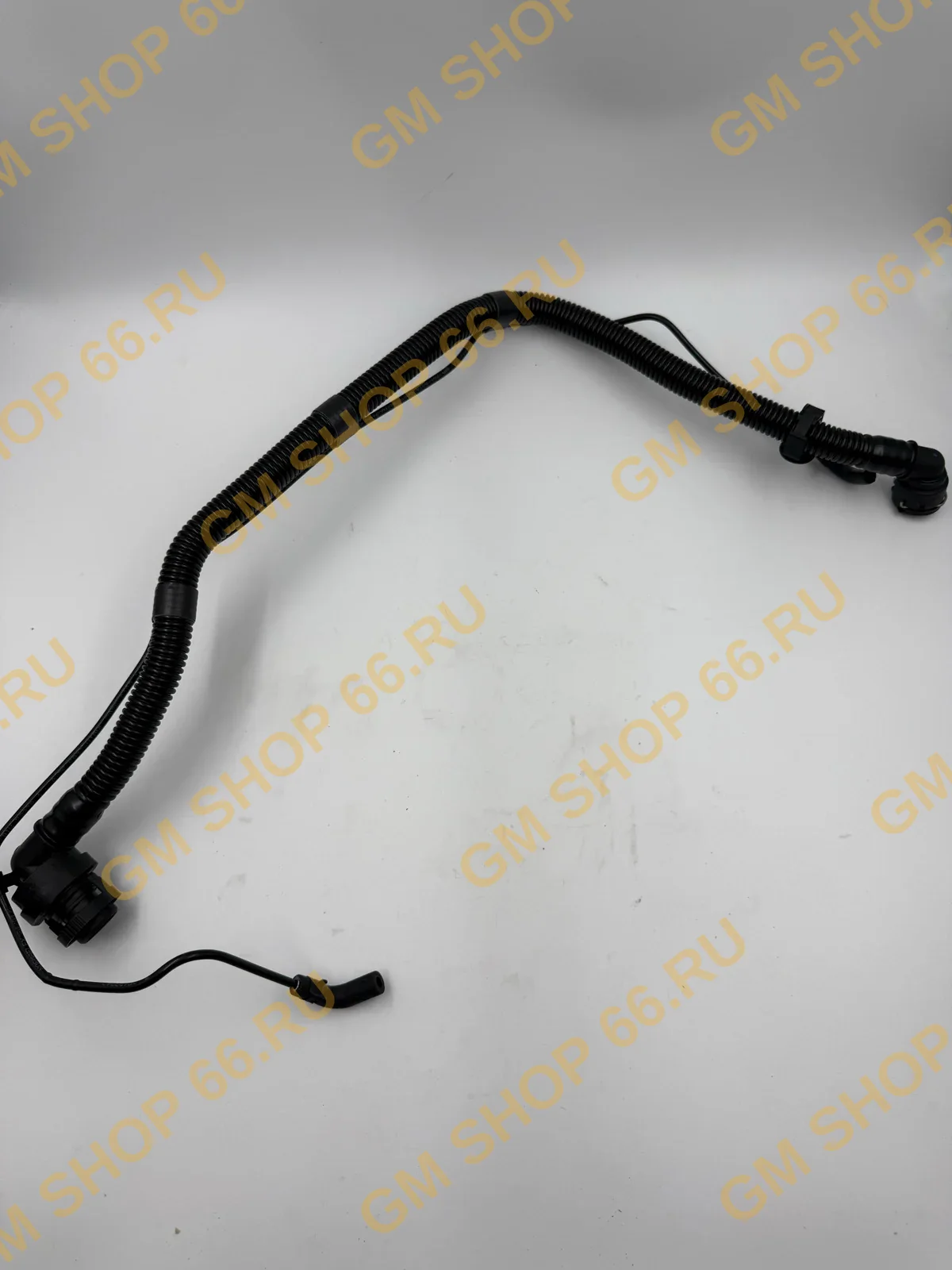 Трубка вентиляции картера двигателя GM 25193343, General Motors — фото 1 из 4