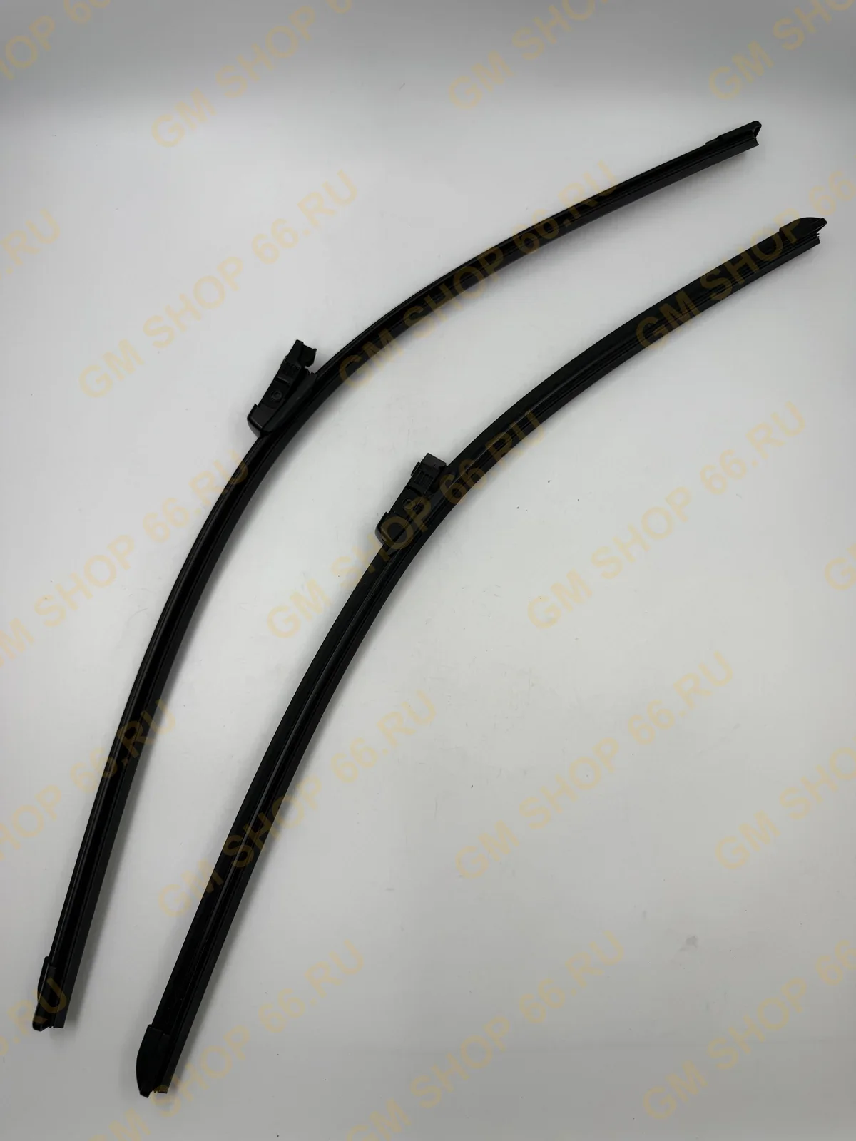 Щетки стеклоочистителя передние 680/625 Bosch 3397007540 для Opel Astra J — фото 1 из 3