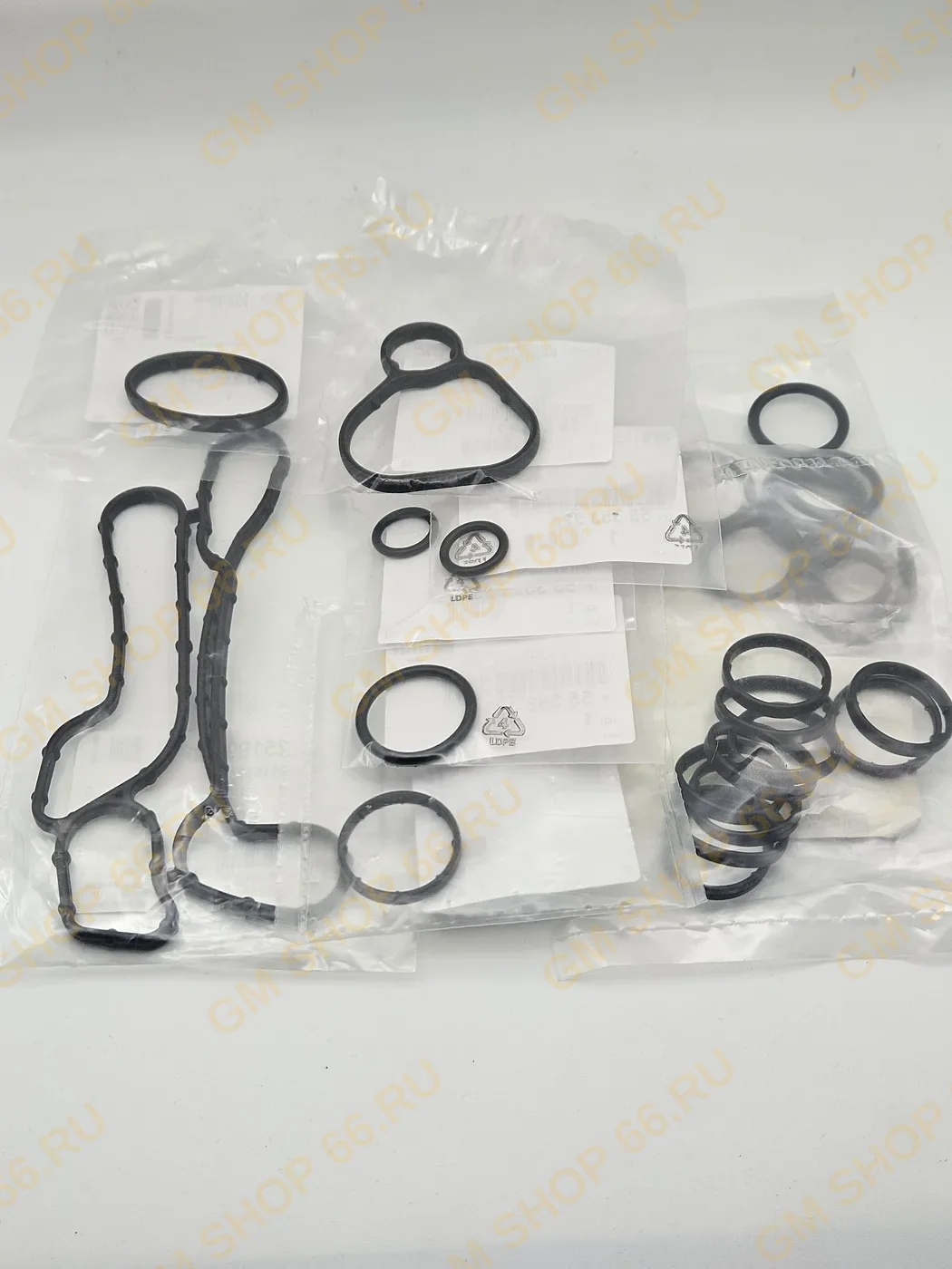 Комплект прокладок маслоохладителя GM 25199750KIT, General Motors для Opel Astra H/Astra J/Zafira B; Chevrolet Cruze/Aveo T300 — фото 1 из 2